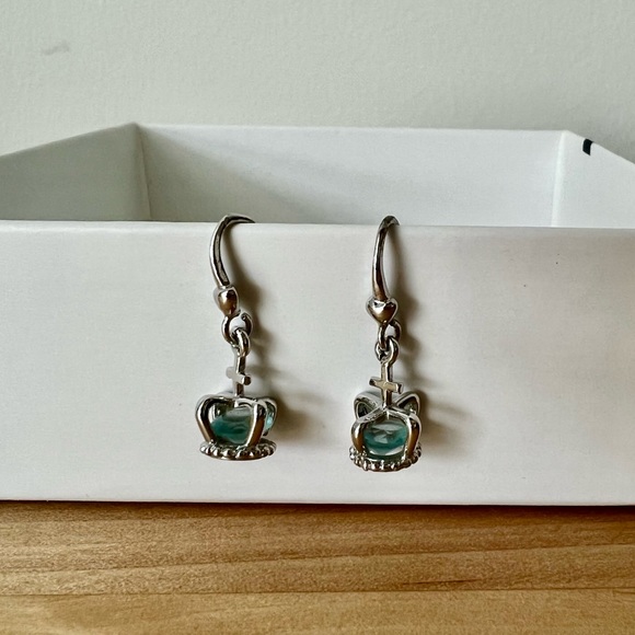 Cute Crown Dangle Earrings - Picture 3 of 6